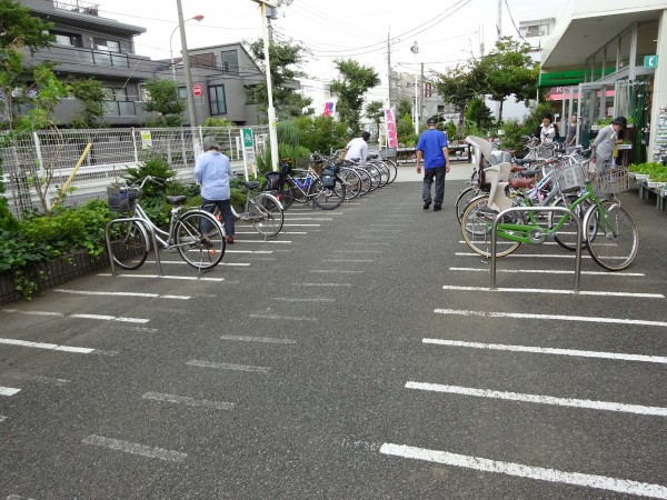 Grocery store parking is awesome in Japan.